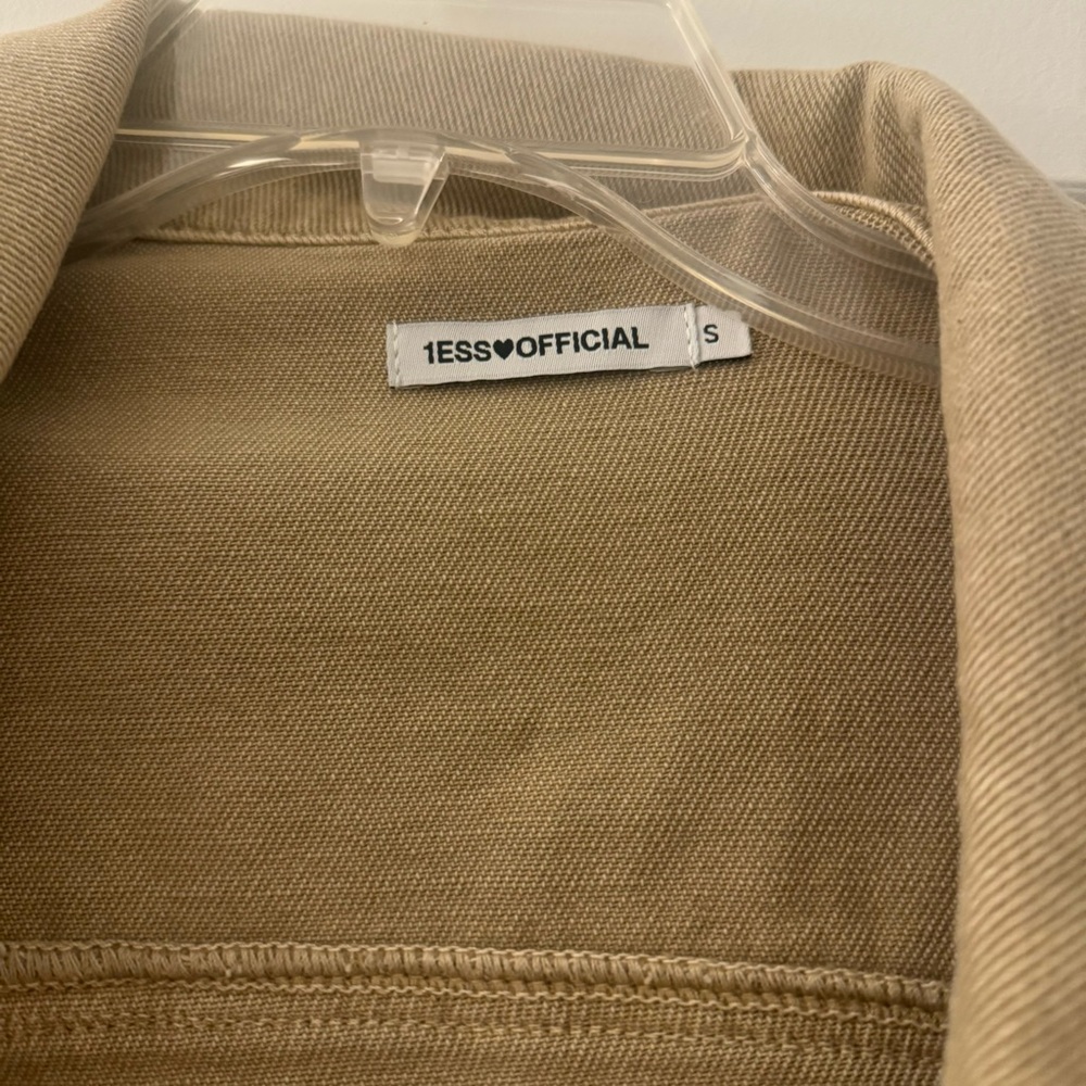 Jacket - Picture 3 of 3